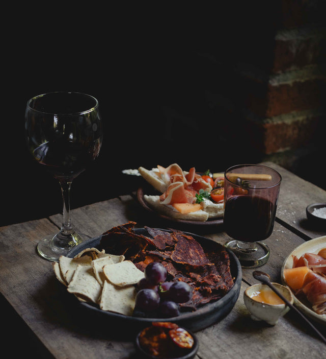 Vinos que Combinan con Chorizo y Jamón